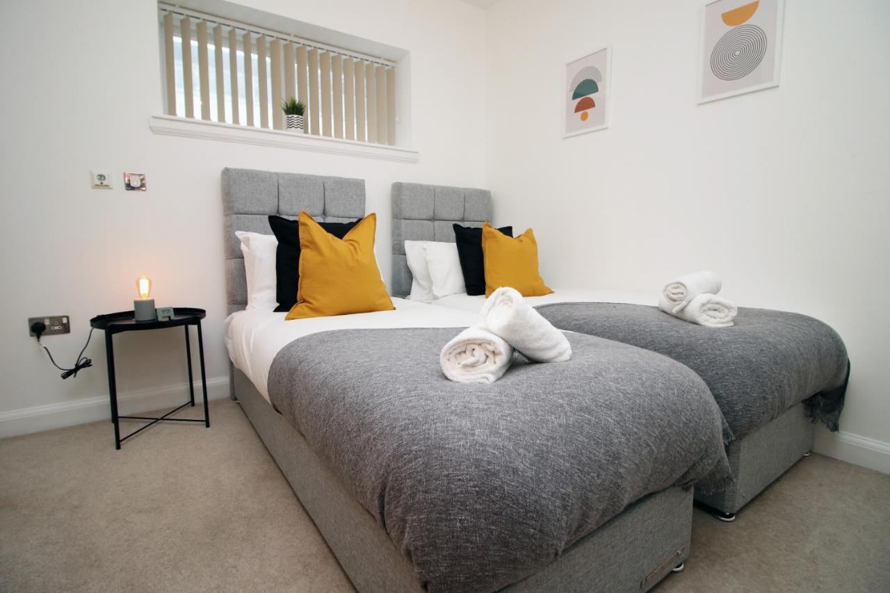 No 2 Under The Clock By Ssw - 2Br, Right In The City Centre, Sleeps 6 Cardiff Zewnętrze zdjęcie